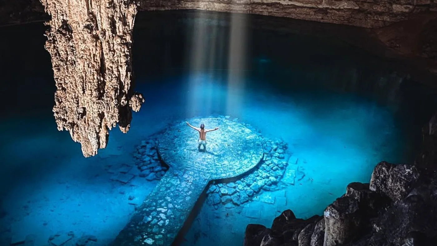 Cenote Explorer — Three Waters